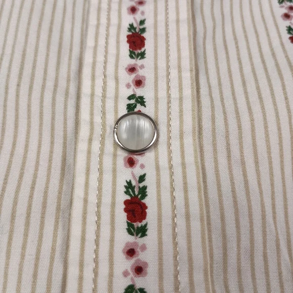 Levi's Pearl Snap Standard Fit Red Roses Men's Shirt XL - Picture 8 of 13